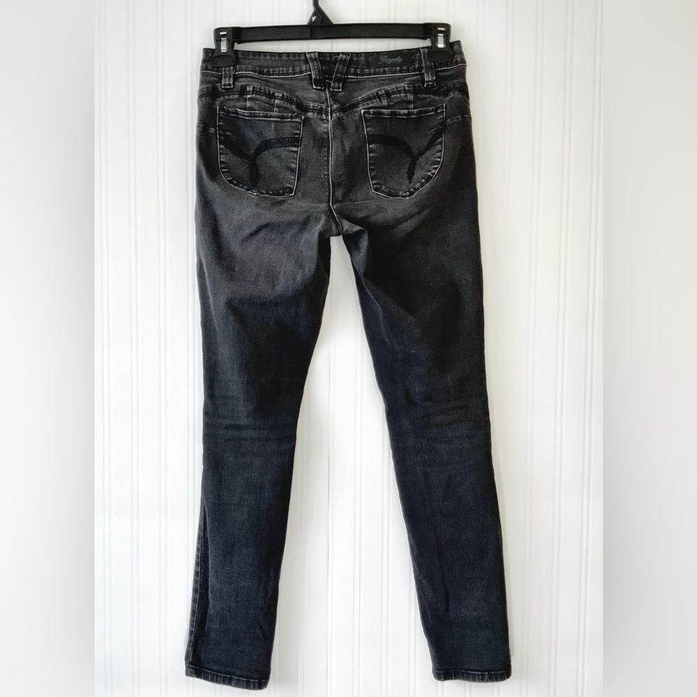 Royalty For Me Wanna Better Butt Jeans Women’s Size 8 Distressed Black Skinny - Picture 3 of 10